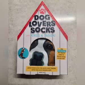 Dog Lovers Socks with Jokes & Trivia NIB